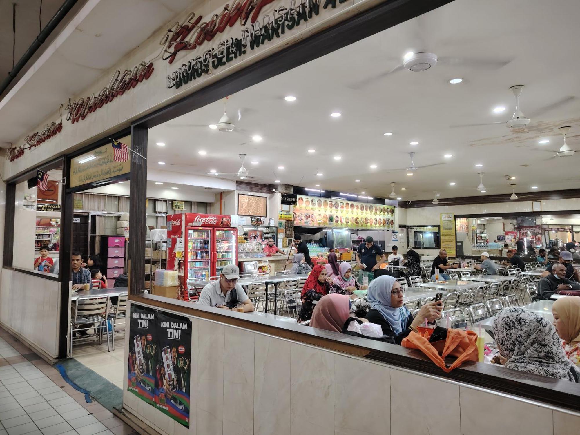 Pangsapuri Larkin Bus Terminal Doraemon By Yha Johor Bahru